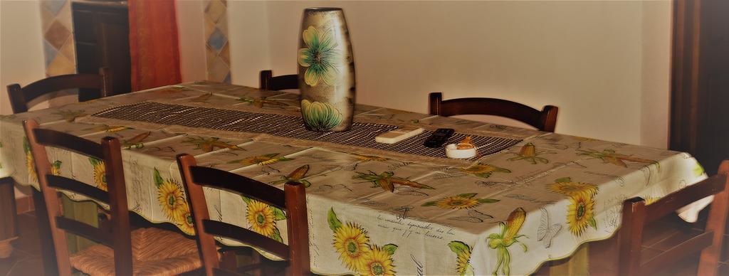 La Ginestra Guest House Orosei Ngoại thất bức ảnh