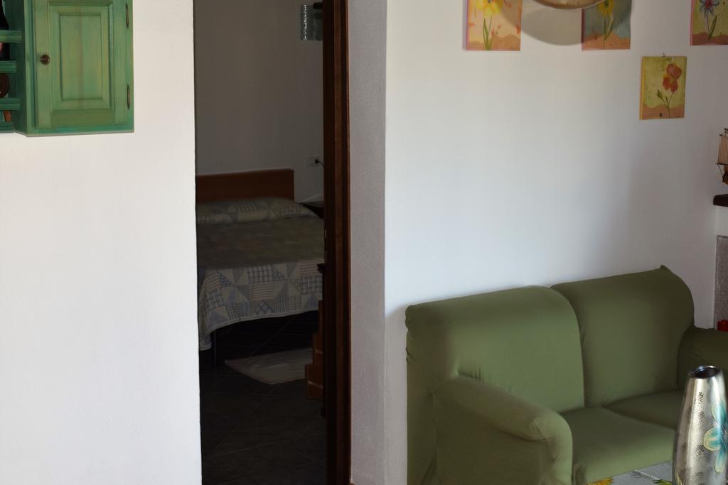 La Ginestra Guest House Orosei Ngoại thất bức ảnh